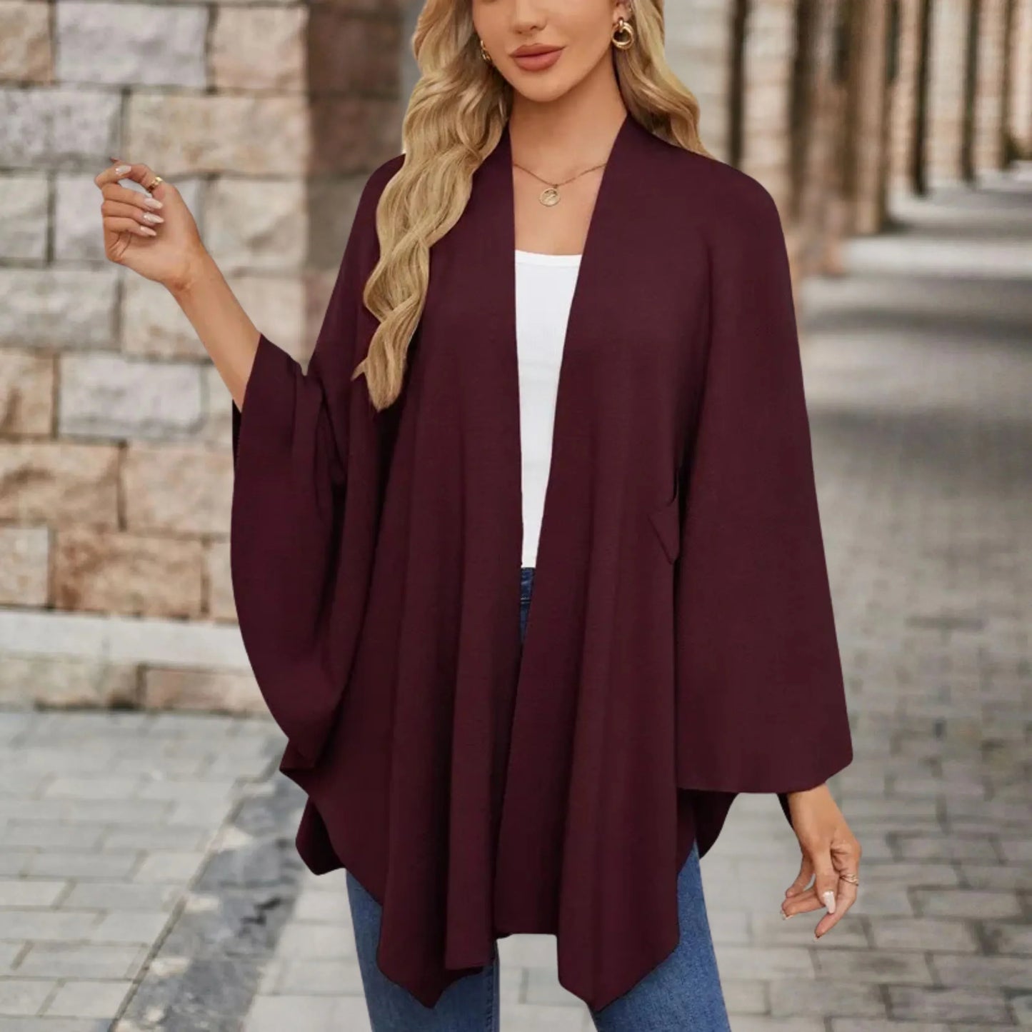 Benthe | Elegante Gedrapeerde Poncho