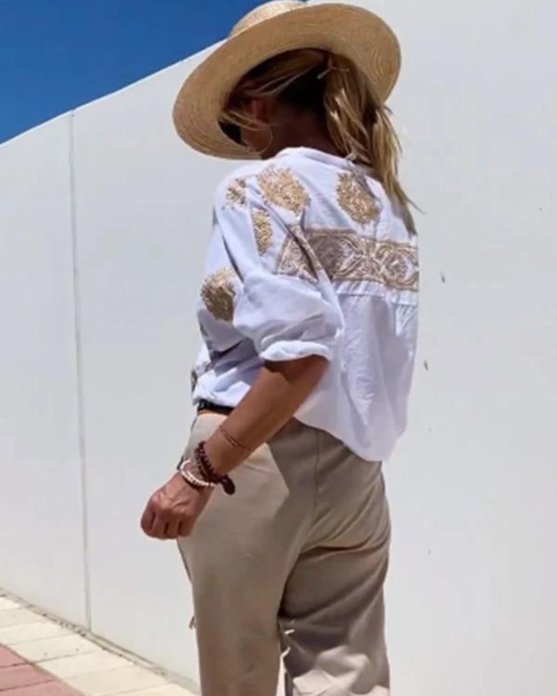 Lina – Blouse met sierlijke borduursels