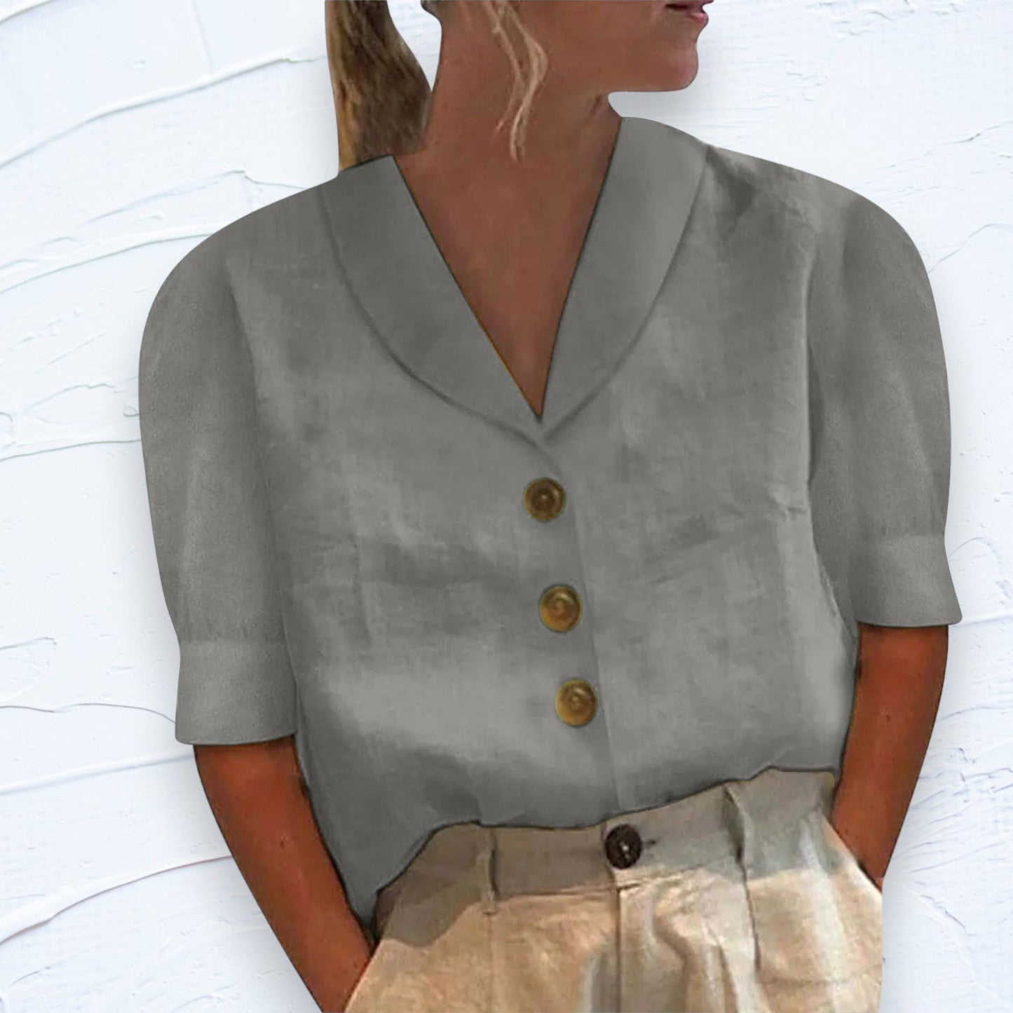 Retro-Chic Knopblouse met Geknoopte Voorkant